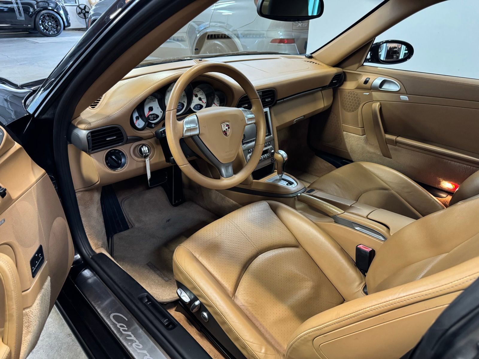 Used 2006 Porsche 911 Carrera image 8