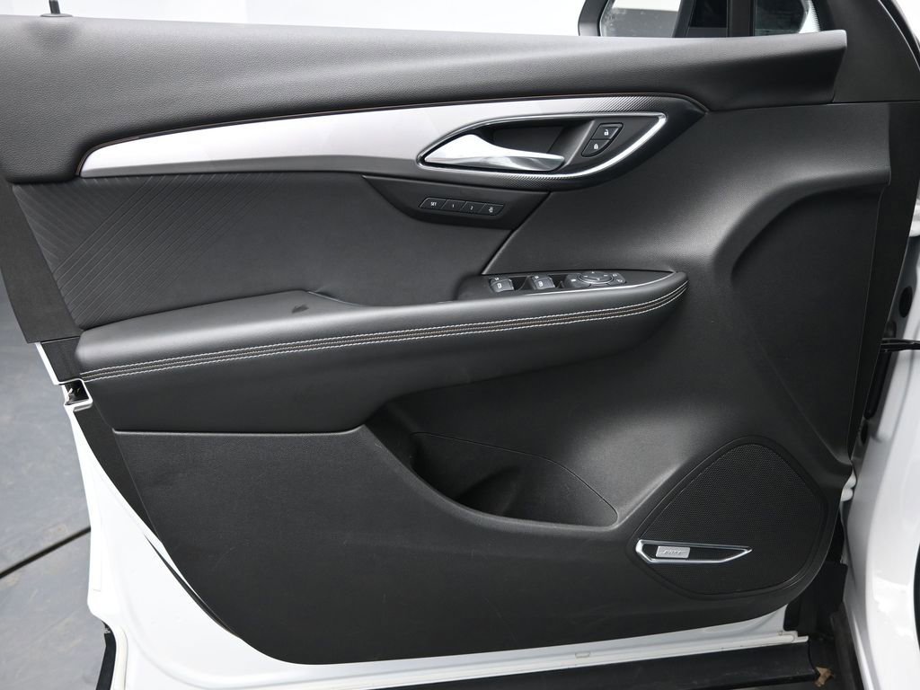 Used 2024 Buick Envision Sport Touring image 24