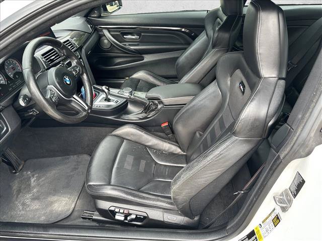 Used 2018 BMW M4 Coupe RWD image 11