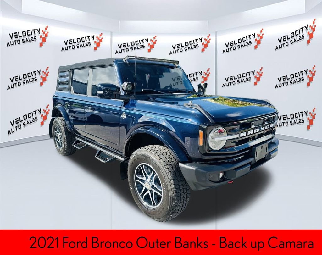 Used 2021 Ford Bronco Outer Banks image 1