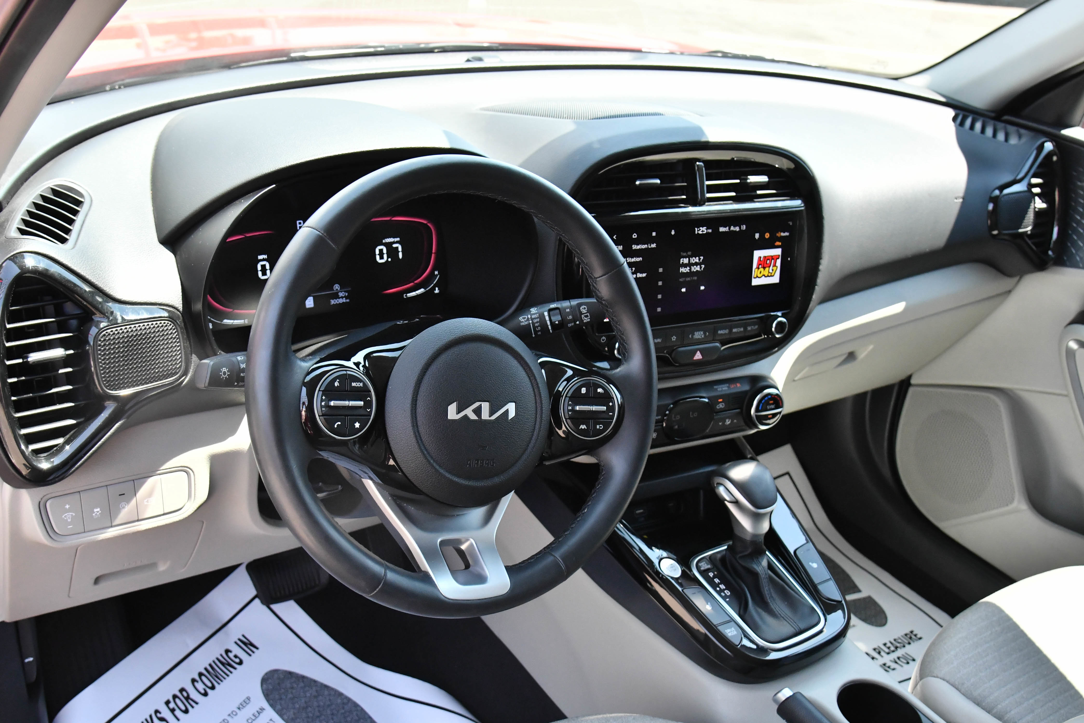 Used 2024 Kia Soul EX image 14