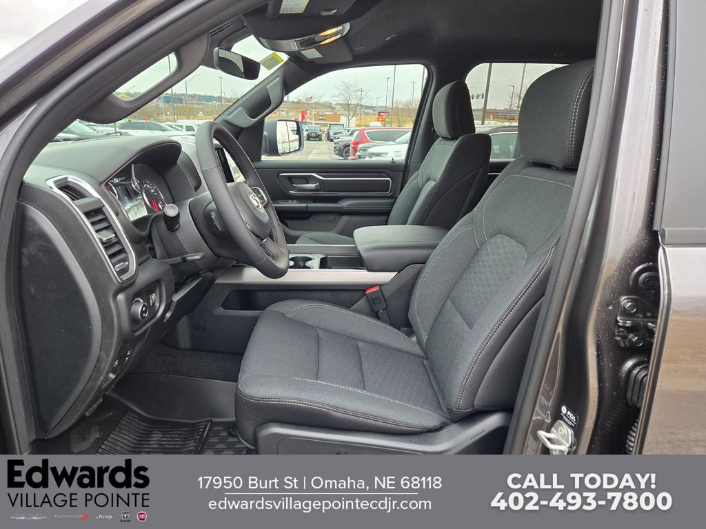 New 2026 RAM 1500 Big Horn AWD/4WD image 12