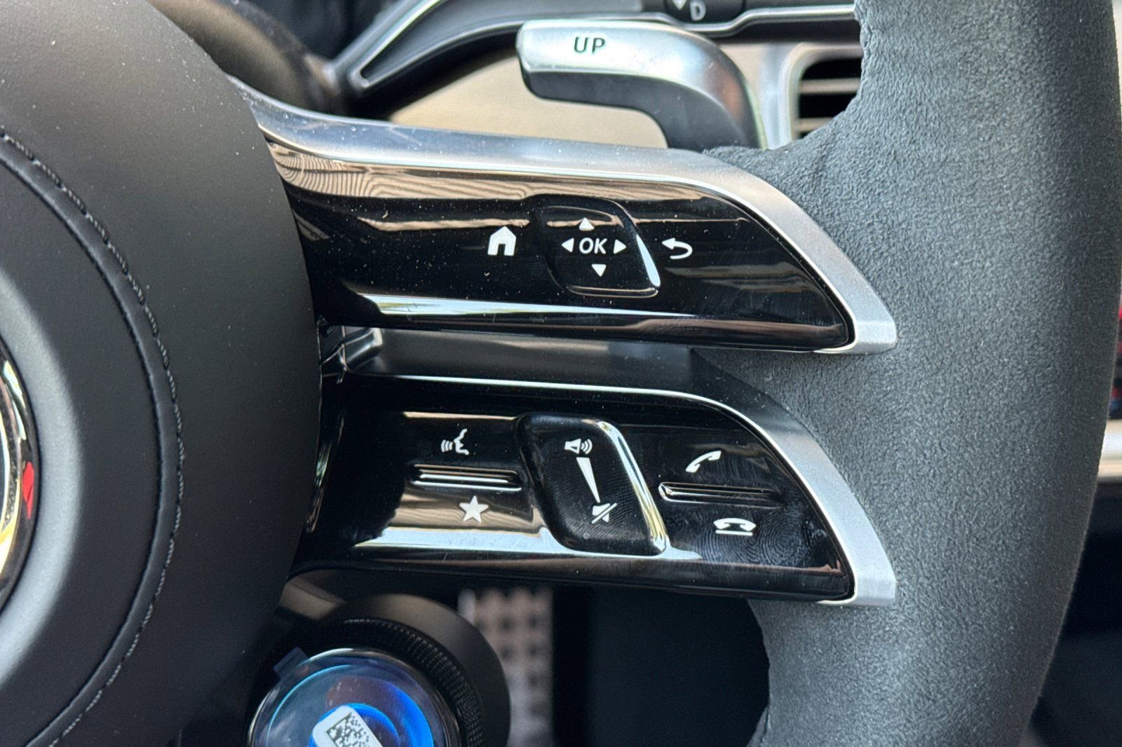 New 2025 Mercedes-Benz GLE 63 AMG S image 28