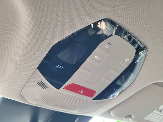 Used 2025 Kia K4 EX FWD image 23