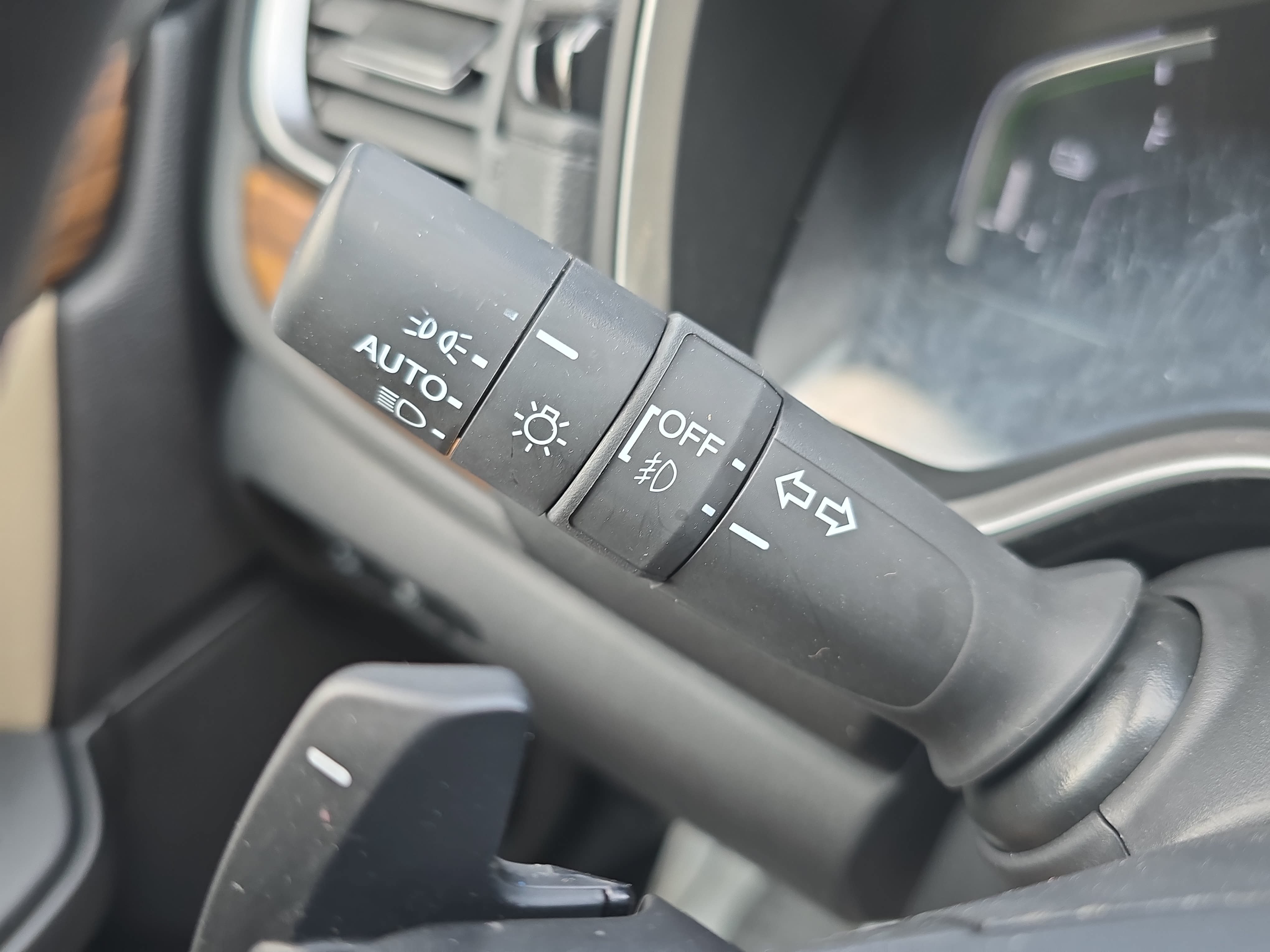Used 2021 Honda CR-V Touring image 26