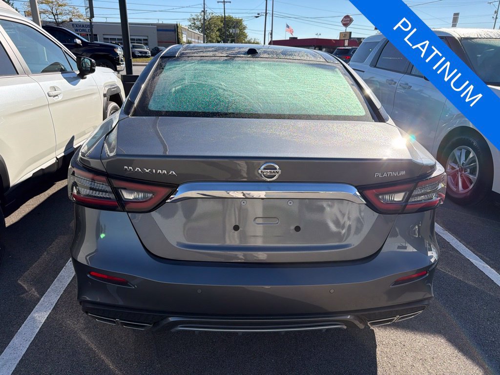 Used 2022 Nissan Maxima Platinum w/ Sport Mat Group FWD image 2