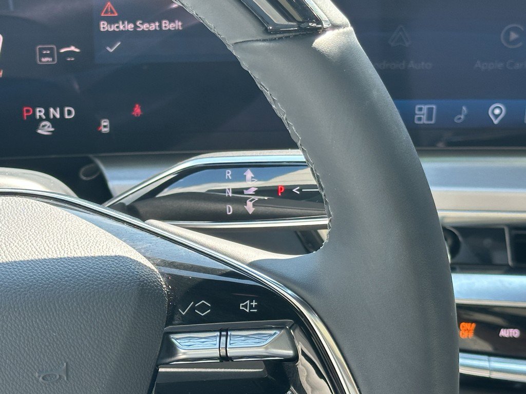 New 2025 Cadillac Lyriq Luxury w/ LPO, Floor Liner Package AWD/4WD image 13