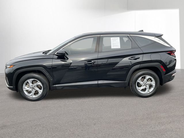Used 2023 Hyundai Tucson SE image 4