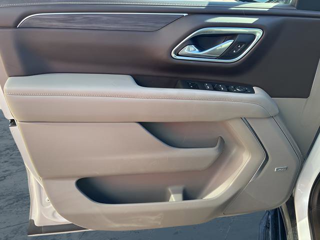 Used 2021 GMC Yukon SLT w/ SLT Luxury Package image 19