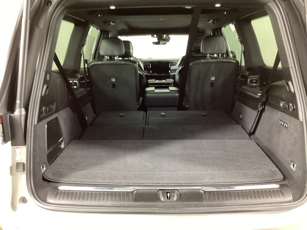 Used 2022 Jeep Grand Wagoneer Series I AWD/4WD image 15