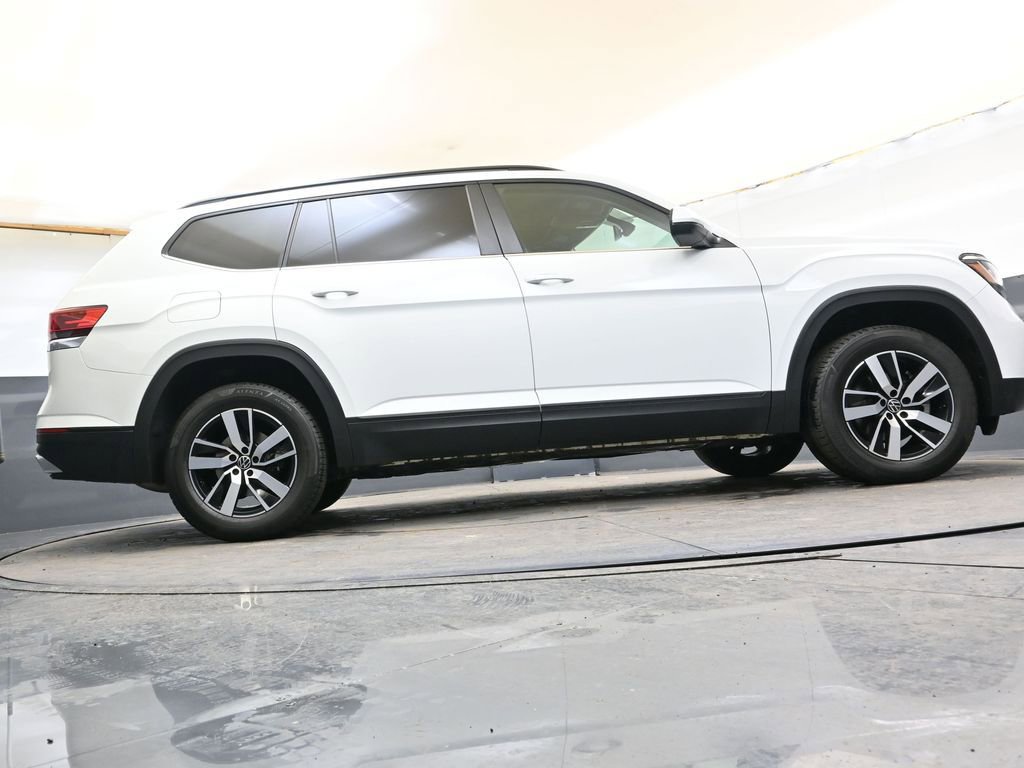 Used 2022 Volkswagen Atlas SE image 35