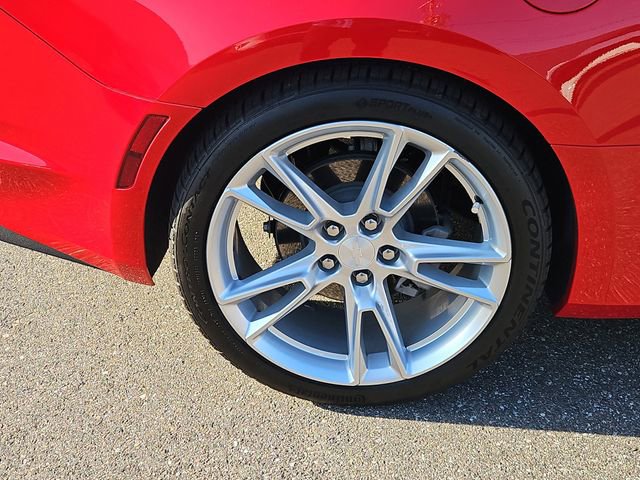 Used 2022 Chevrolet Camaro LT w/ RS Package image 5