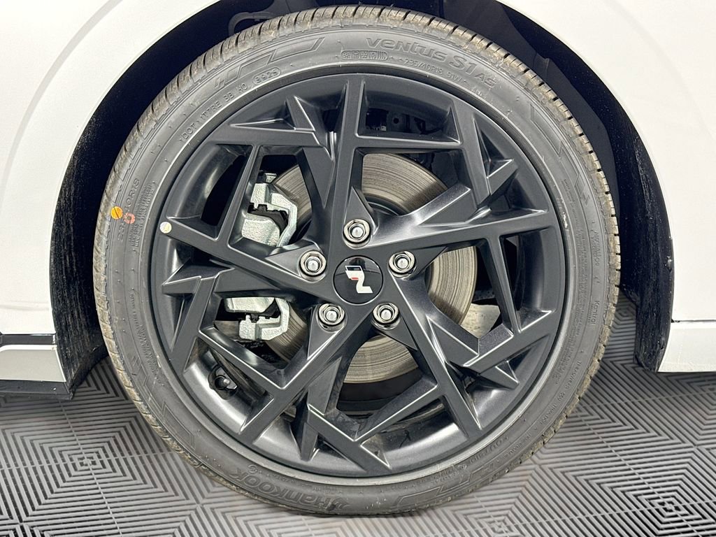 Certified 2026 Hyundai Elantra N Line FWD image 33