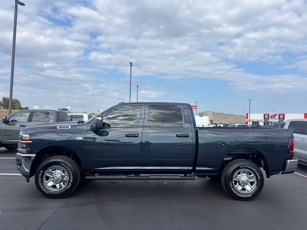 New 2027 RAM 2500 Tradesman AWD/4WD image 3