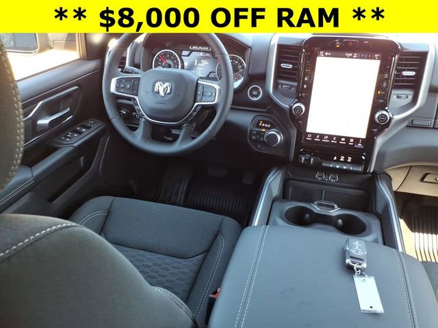 New 2026 RAM 1500 4x4 Crew Cab image 4
