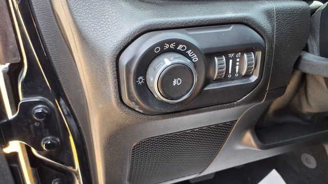 Used 2019 Jeep Wrangler Unlimited Sport S AWD/4WD image 21