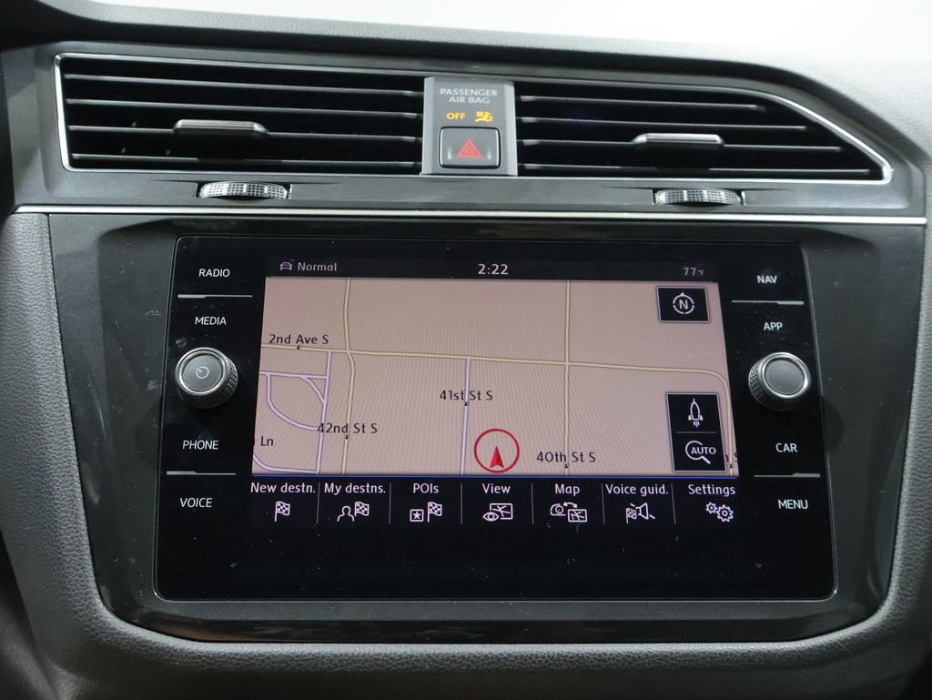 Used 2019 Volkswagen Tiguan SEL AWD/4WD image 25