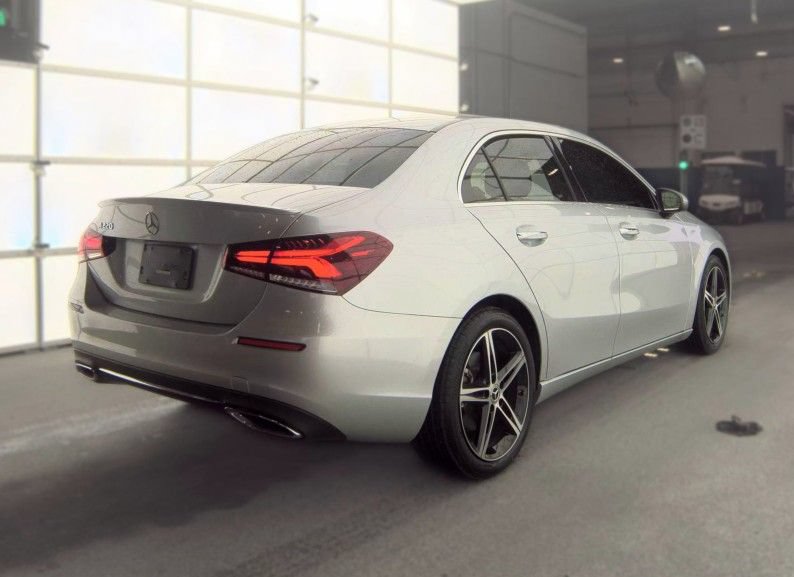 Used 2022 Mercedes-Benz A 220 image 5