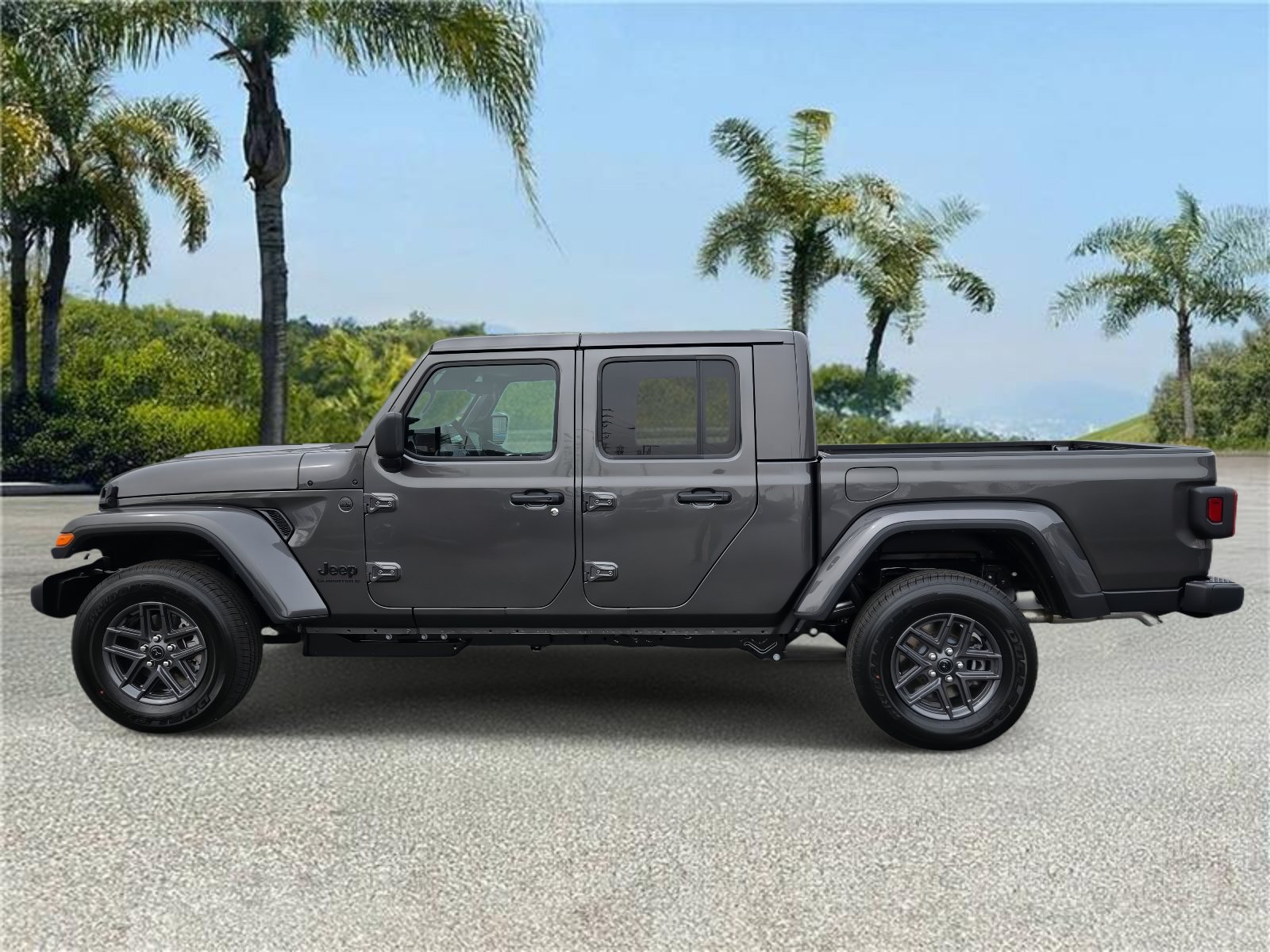 New 2026 Jeep Gladiator Sport AWD/4WD image 2