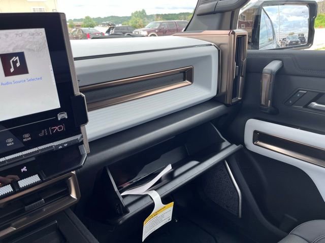 New 2025 GMC Hummer EV 3X AWD/4WD image 41