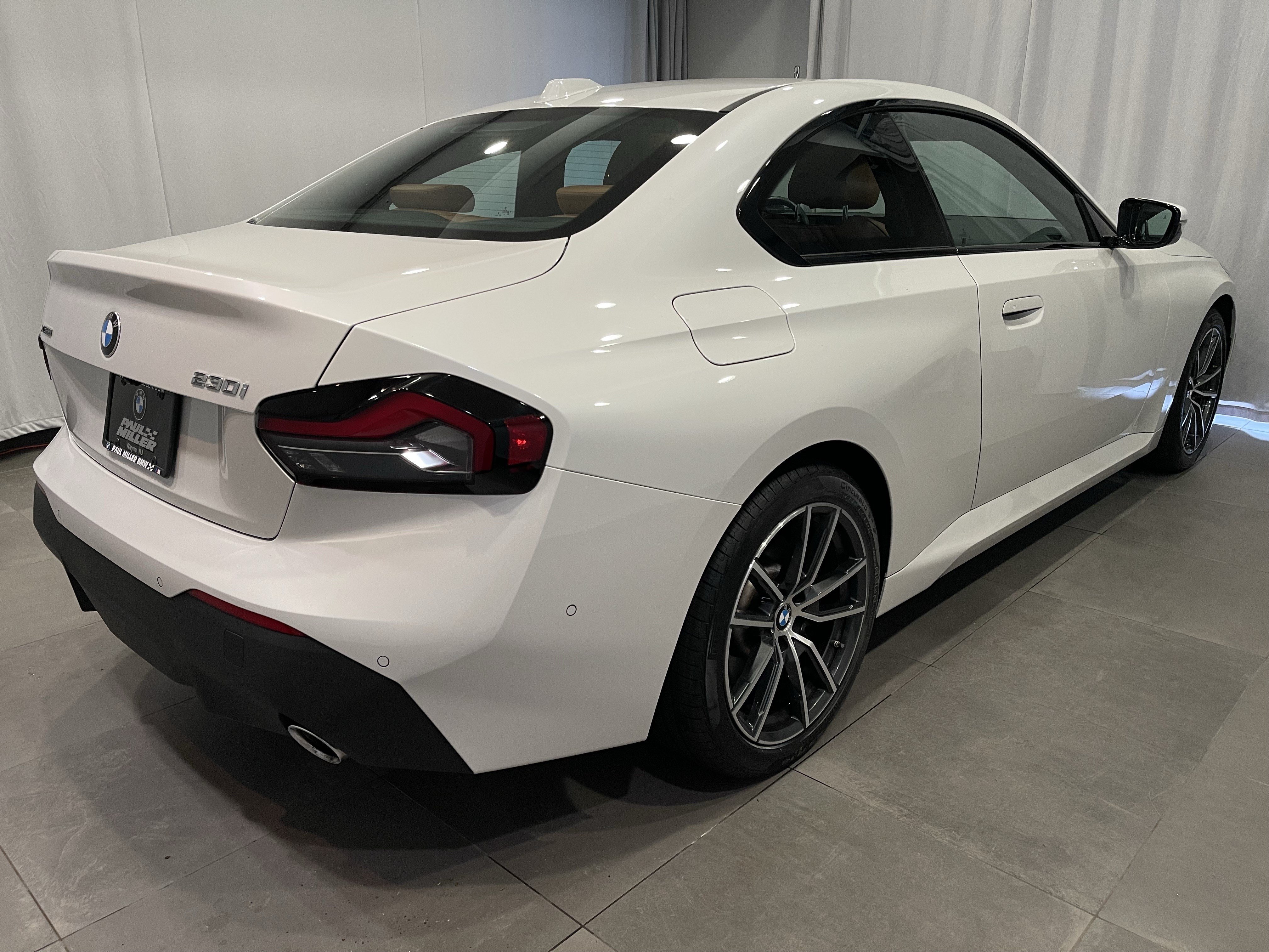Certified 2023 BMW 230i xDrive Coupe w/ Premium Package AWD/4WD image 6