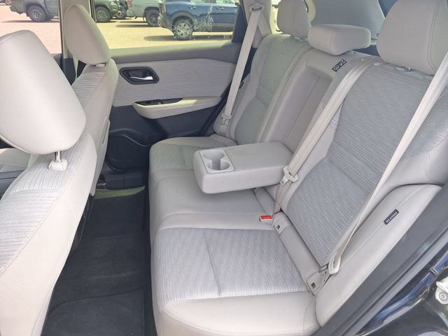 Certified 2023 Nissan Rogue SV FWD image 15