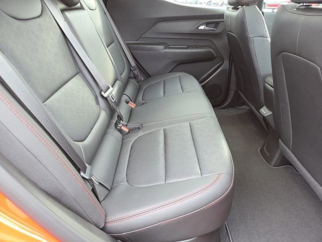 New 2027 Chevrolet Bolt RS w/ Technology Package FWD image 26