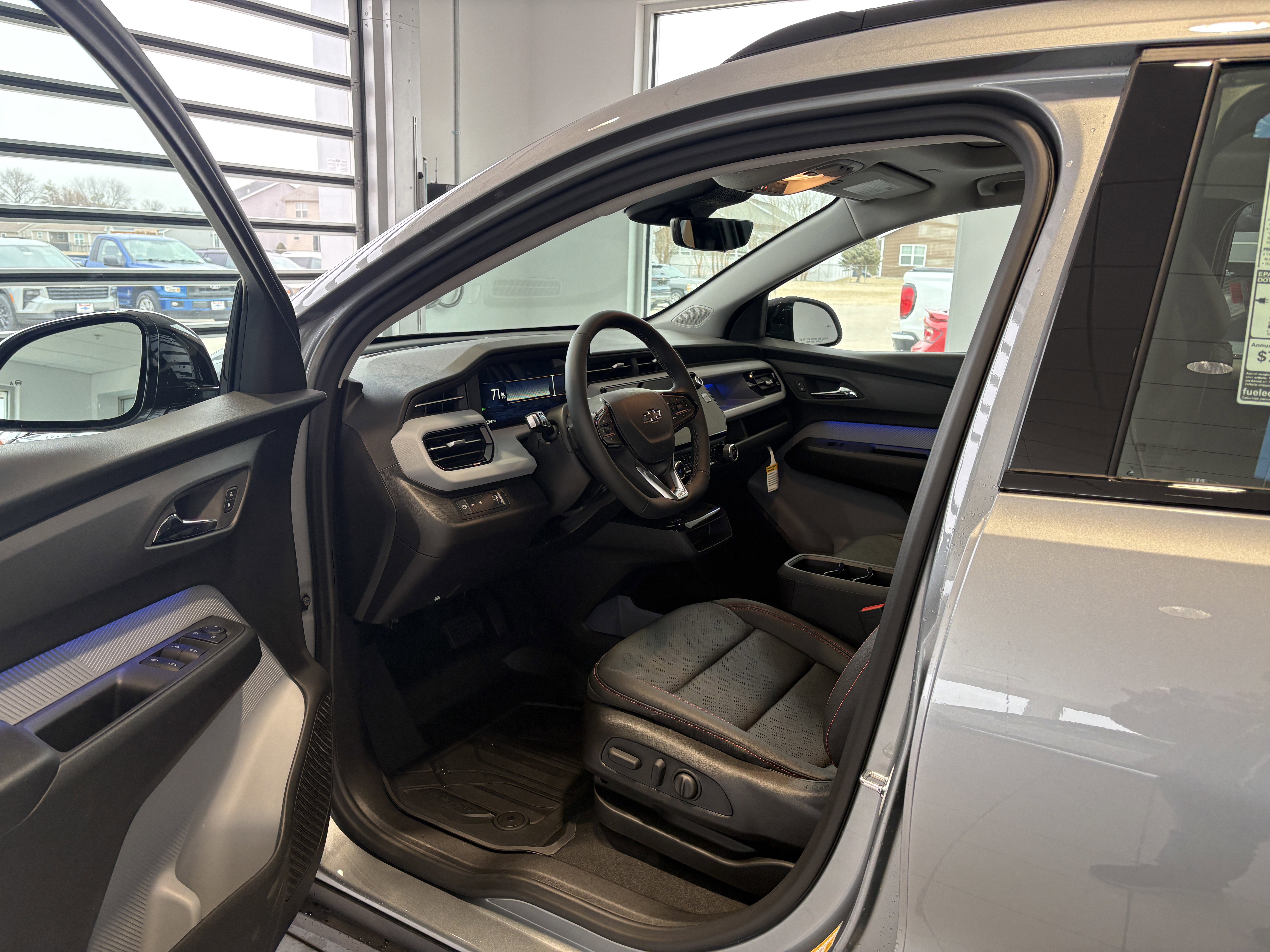 New 2027 Chevrolet Bolt RS w/ Technology Package image 9