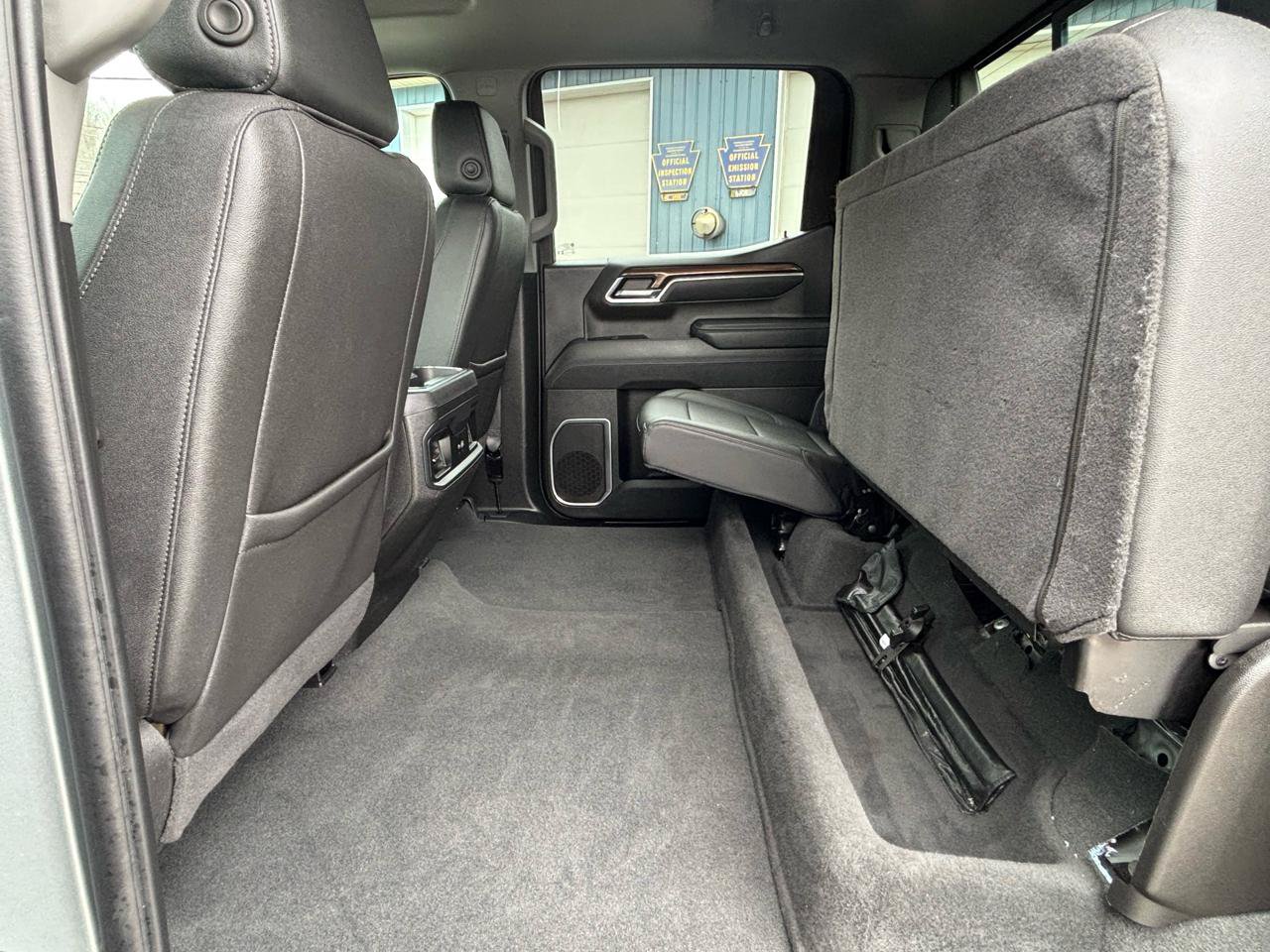 Used 2025 Chevrolet Silverado 1500 RST w/ Convenience Package II AWD/4WD image 24