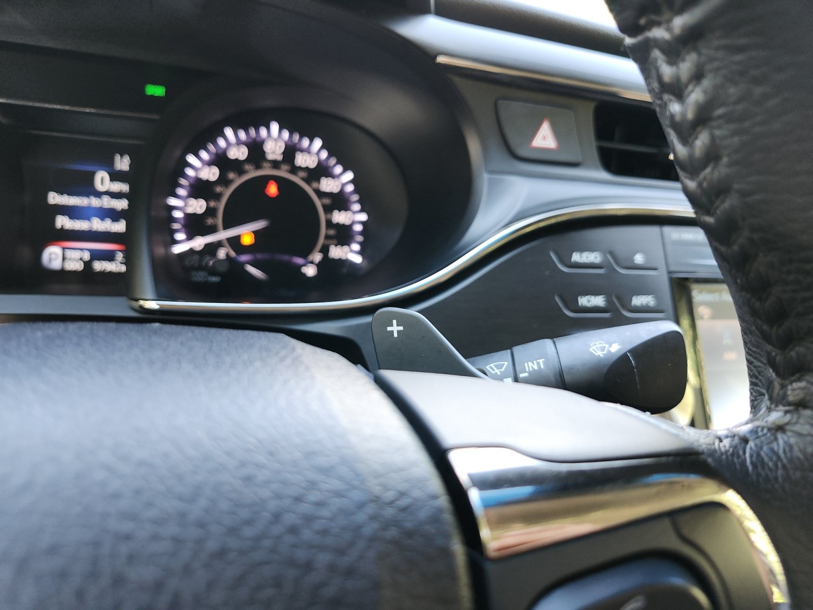 Used 2018 Toyota Avalon XLE FWD image 18