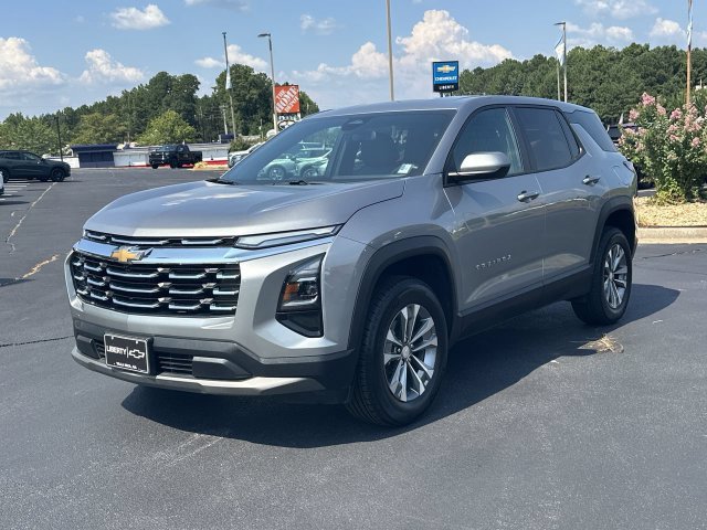 Used 2026 Chevrolet Equinox LT w/ Convenience Package II AWD/4WD image 4