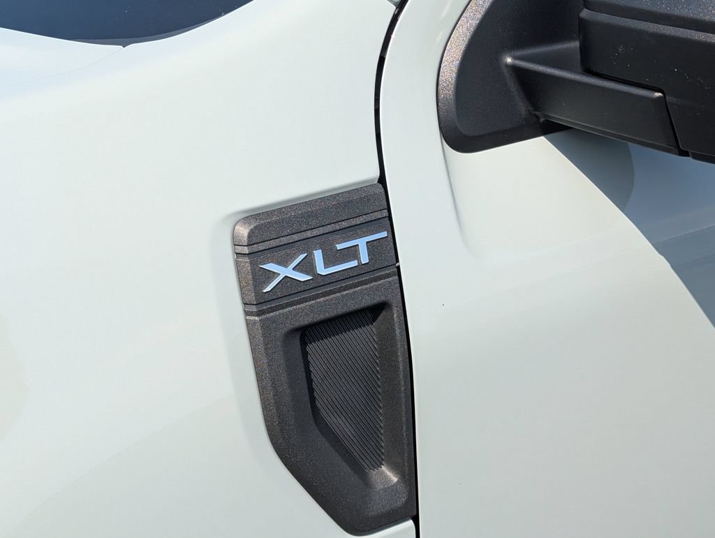 Used 2023 Ford Maverick XLT FWD image 22