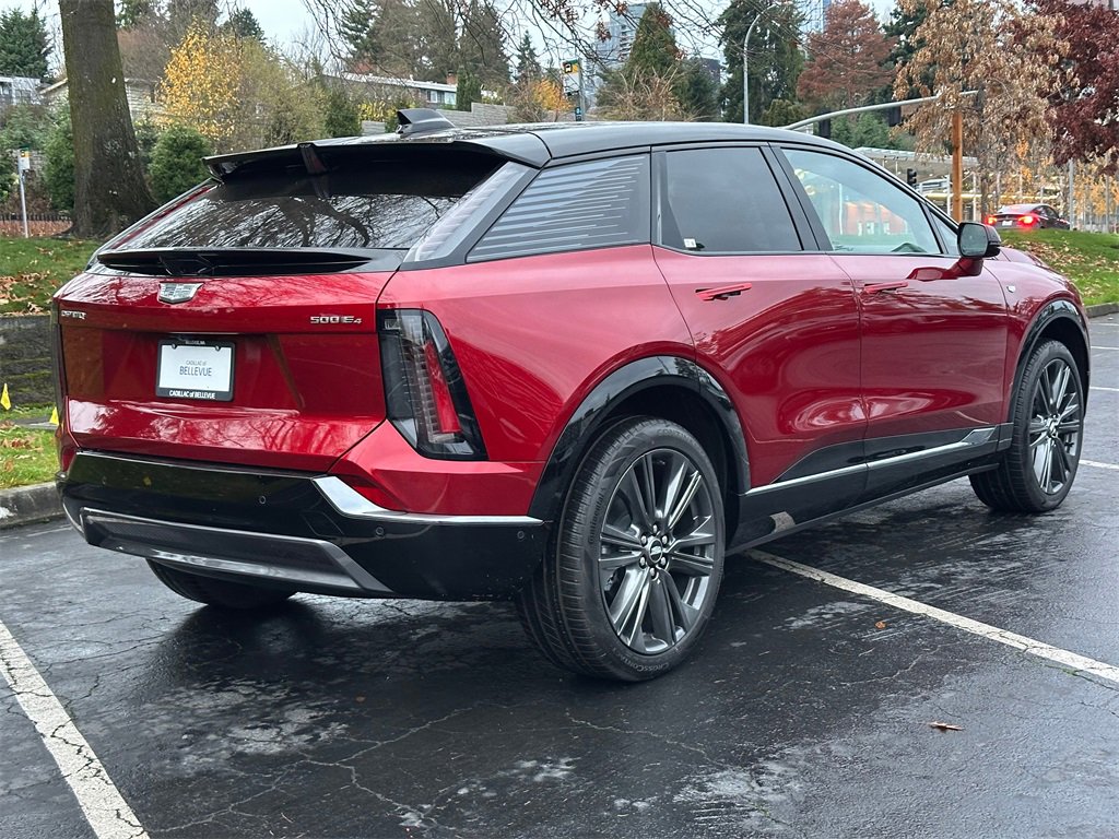 New 2026 Cadillac Optiq Sport 2 image 5