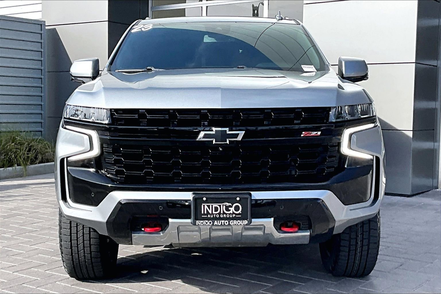 Used 2023 Chevrolet Suburban Z71 w/ Z71 Off-Road Package AWD/4WD image 2