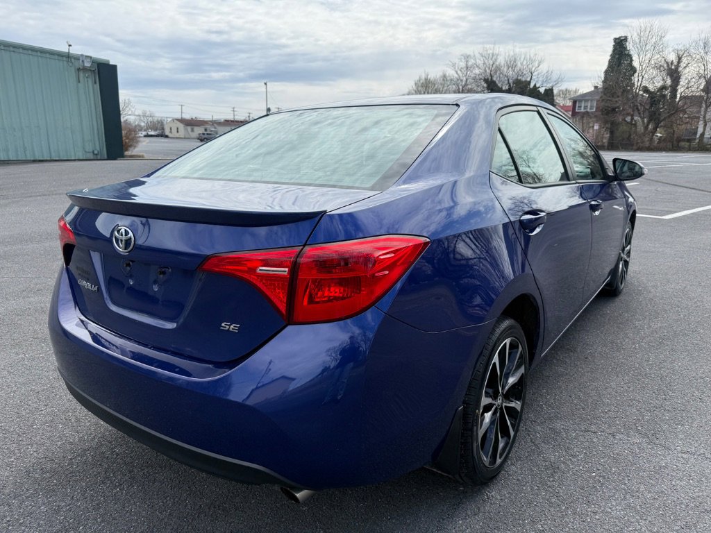 Used 2017 Toyota Corolla SE w/ Carpet Mat Package (TMS) image 5
