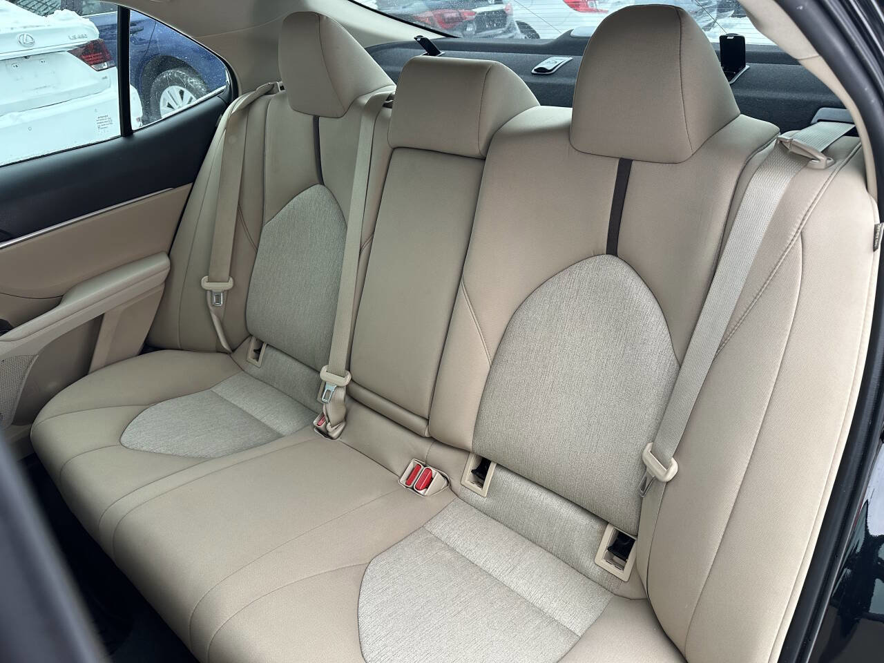 Used 2020 Toyota Camry LE image 36