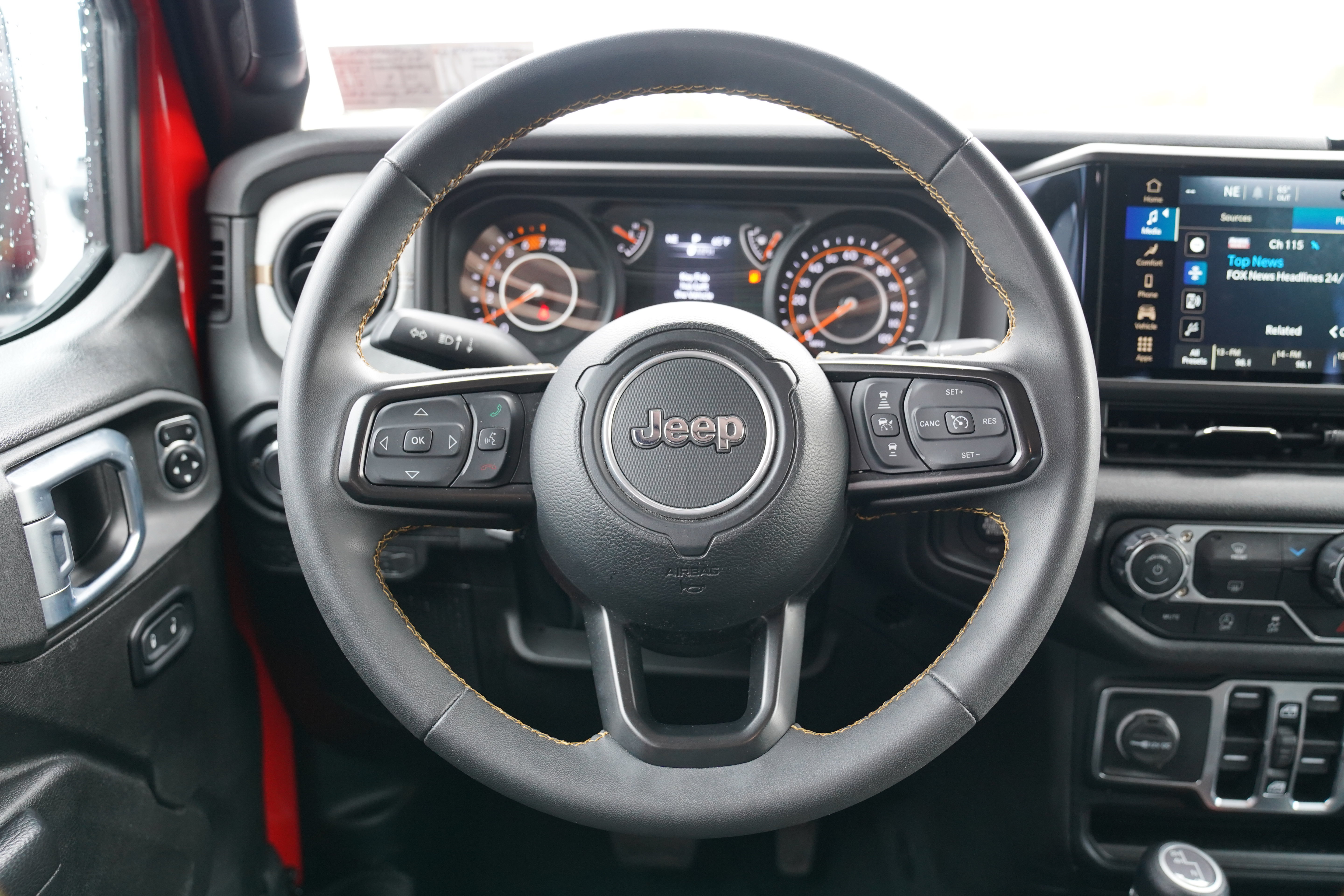 Used 2024 Jeep Wrangler Unlimited Sport AWD/4WD image 15