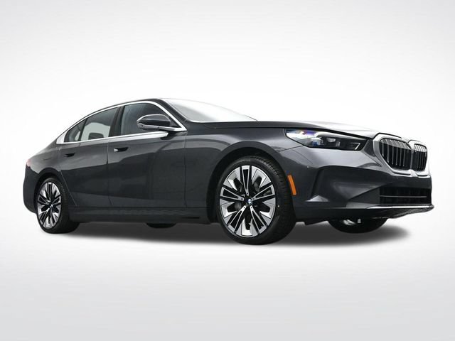 New 2026 BMW i5 eDrive40 AWD/4WD image 32