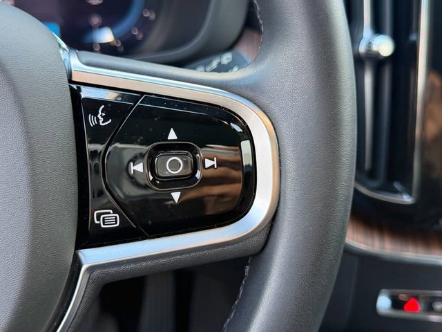 Certified 2023 Volvo XC60 B5 Ultimate w/ Protection Package Premier FWD image 27