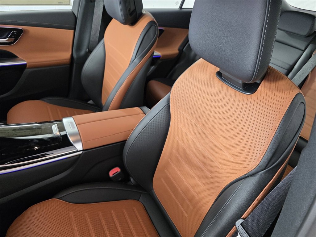 New 2026 Mercedes-Benz GLC 43 AMG 4MATIC Coupe image 8