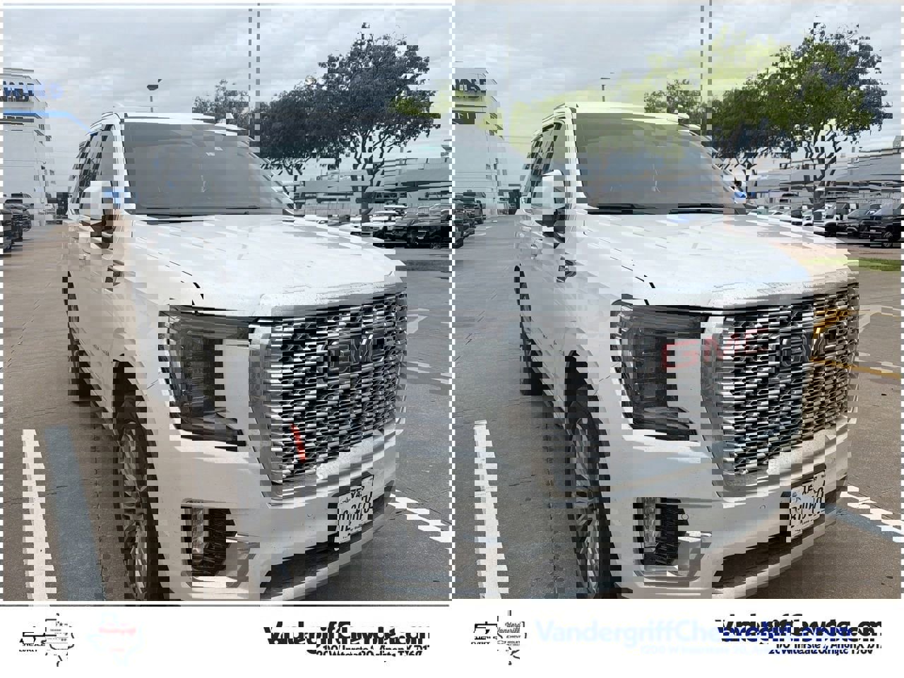 Used 2021 GMC Yukon Denali w/ Denali Ultimate Package