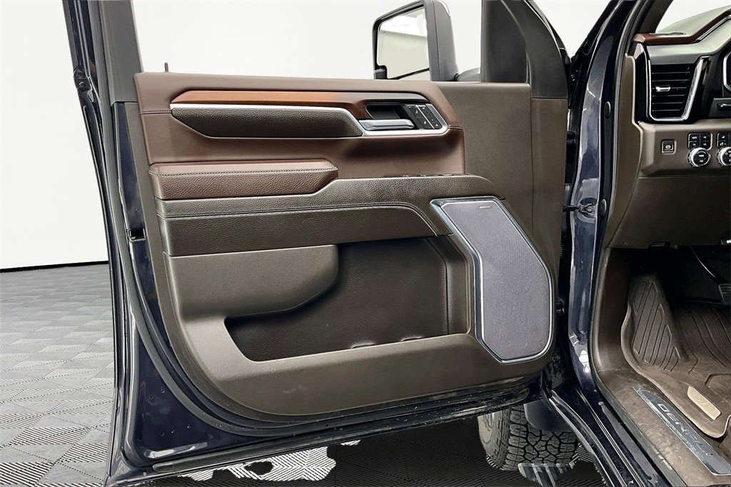 Used 2024 GMC Sierra 2500 Denali w/ Technology Package image 24