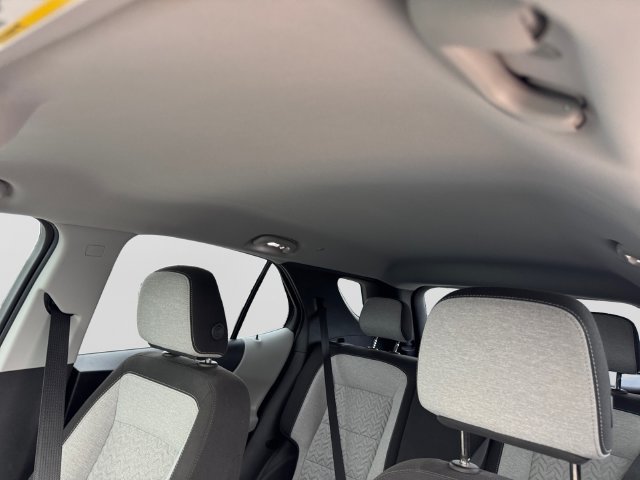 Used 2024 Chevrolet Equinox LS FWD image 12