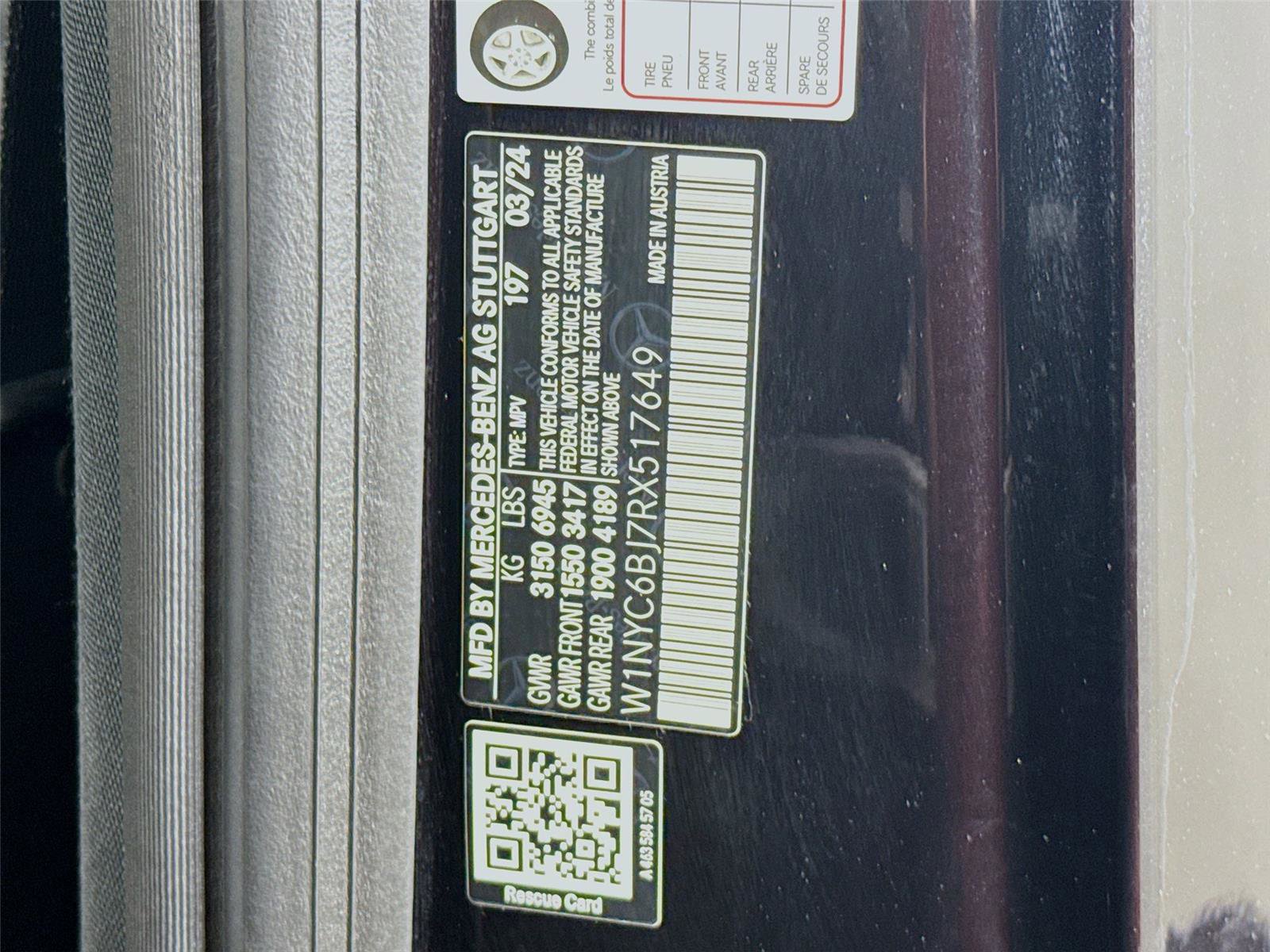 Used 2024 Mercedes-Benz G 550 image 33