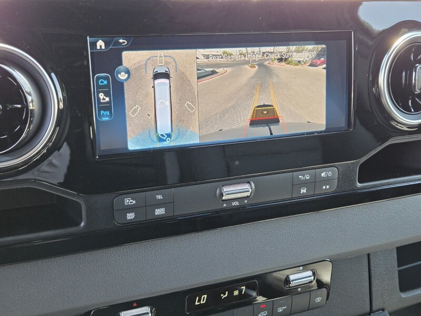 New 2026 Mercedes-Benz Sprinter 2500 image 32