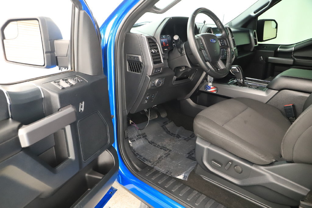 Used 2020 Ford F150 XLT w/ Equipment Group 302A Luxury AWD/4WD image 14
