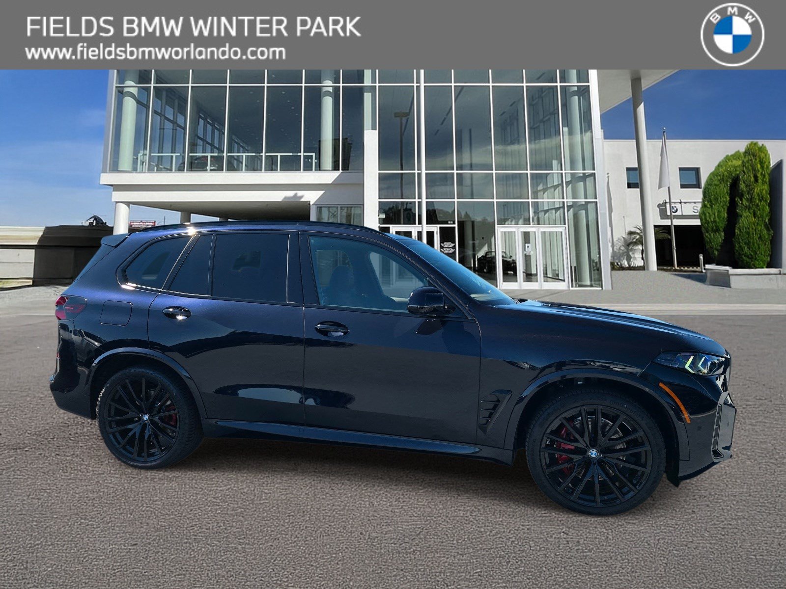 New 2026 BMW X5 xDrive40i w/ M Sport Package