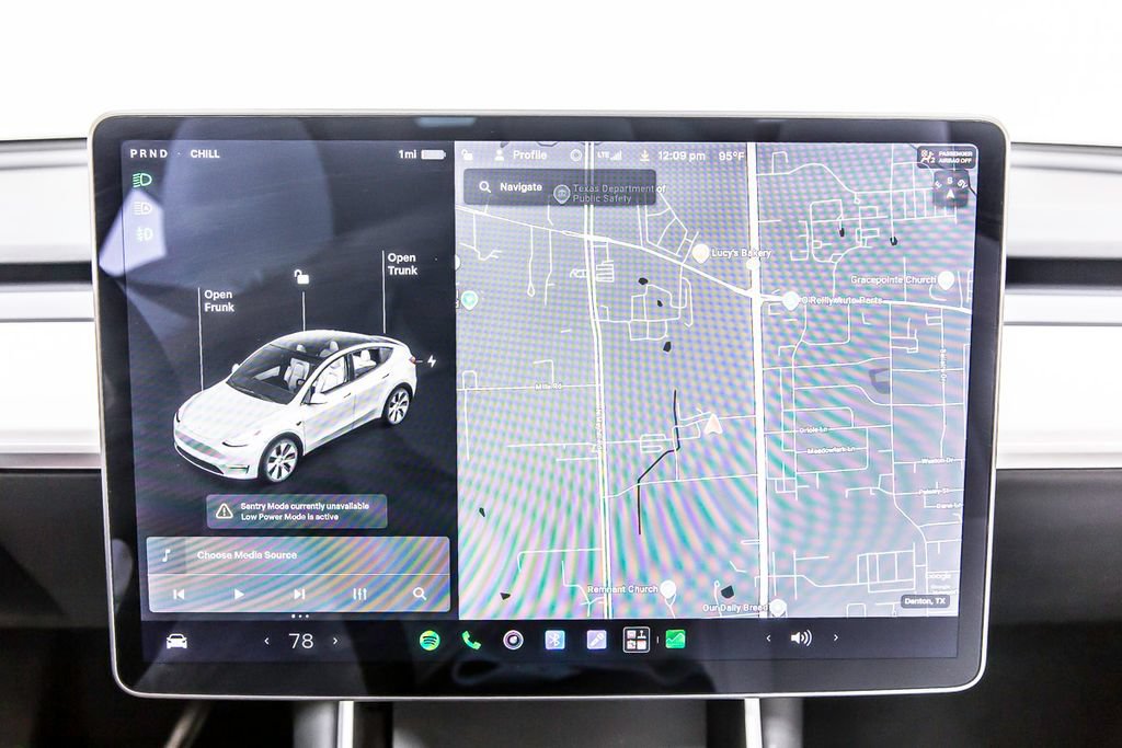 Used 2021 Tesla Model Y 2WD image 17