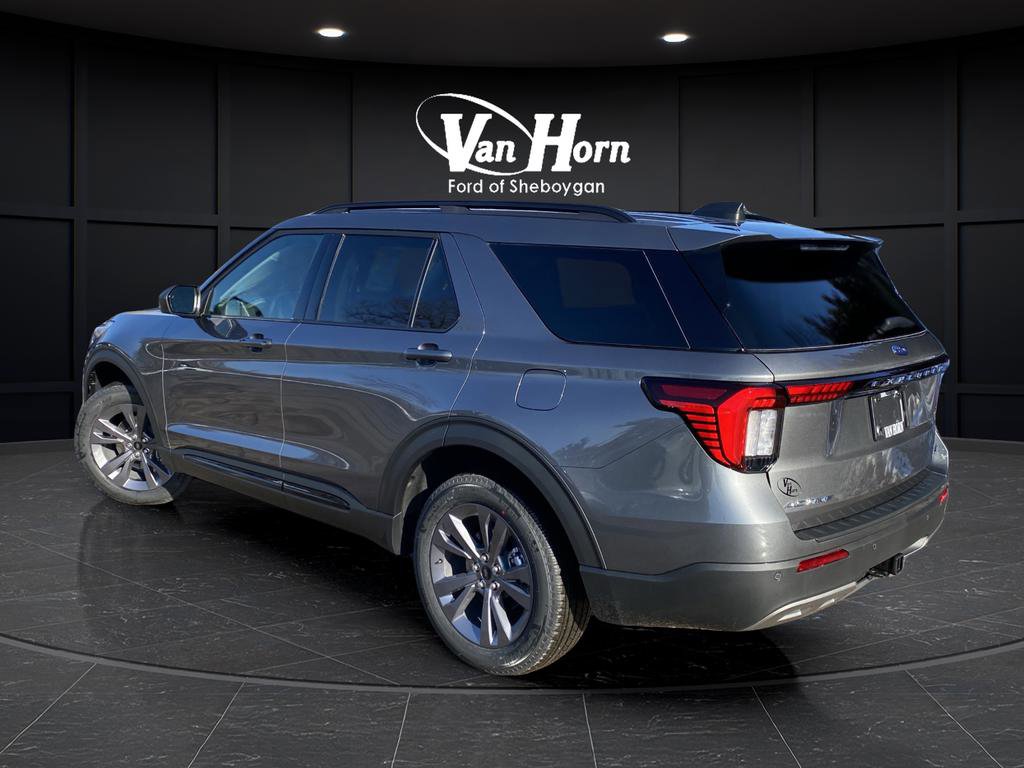 New 2026 Ford Explorer Active image 3