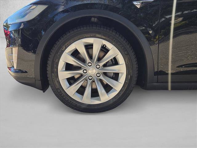 Used 2018 Tesla Model X 100D AWD/4WD image 26